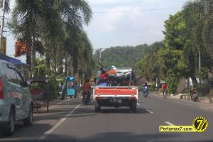 Honda CB150R streetfire Livery Repsol&nbsp;15