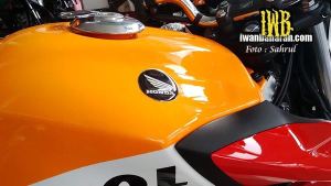 Honda CB150R streetfire Livery Repsol&nbsp;9