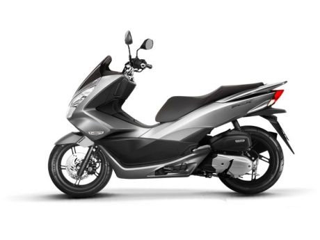 Honda PCX 150 2014 colour 2