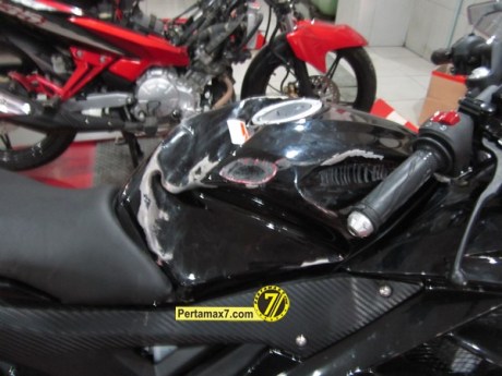 kecelakaan yamaha R15 di jogja remuk redam 3