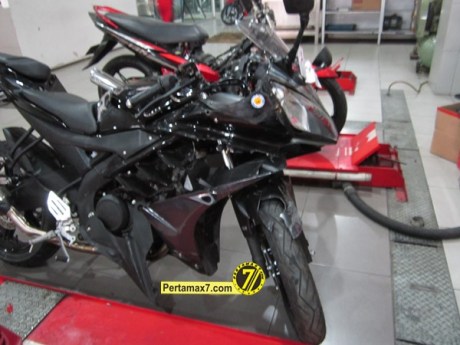kecelakaan yamaha R15 di jogja remuk redam 8