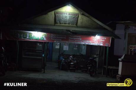 Sate Kambing Mbah Jiyo Jatisrono 18