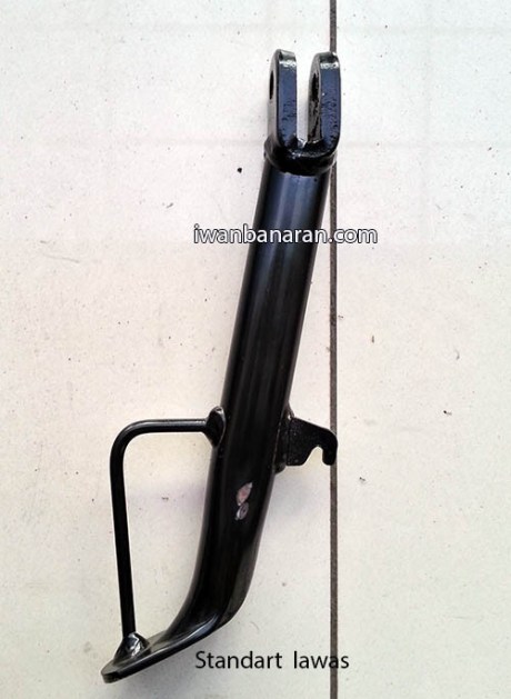 Standart Samping Yamaha R15 versi lama