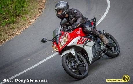 Testride Yamaha YZF-R15 Indonesia 25