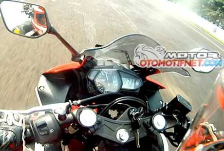 TOP-speed-Yamaha-R25-di-sentul-173-kpj-2