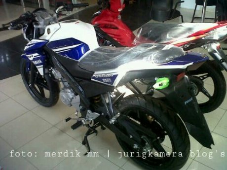 Yamaha New Vixion Lightning livery motogp 2014 3