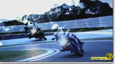 Yamaha YZF-R25 Product Profile 29