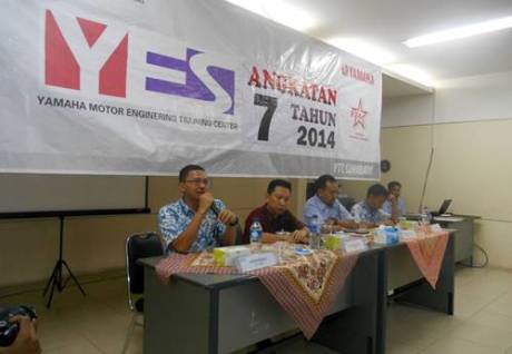 PEMBUKAAN YAMAHA ENGENEERING SCHOOL (YES 7 SURABAYA) 2