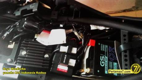 Yamaha R25 pakai lampu sein Yamaha new Vixion Pertamax7.com  4