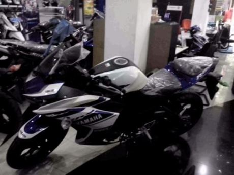 Yamaha YZF-R25 dikirim ke konsumen 12 pertamax7.com