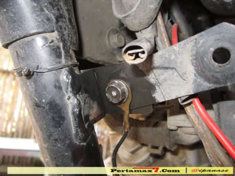 Pasang Klakson Denso Disk di Honda megapro pertamax7.com 8