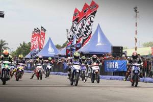 Seri 4 Yamaha Cup Race di sirkuit ex Bandara Polonia Medan&nbsp;(2)