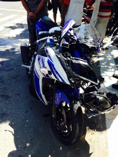 yamaha R25 crash madiun Indonesia
