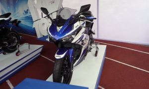 Yamaha-R25-Vietnam-3