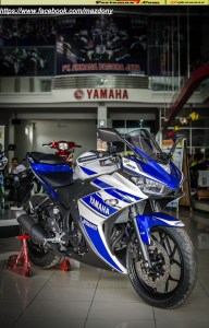 Yamaha YZF-R25 Blue pertamax7.com Indonesia&nbsp;29