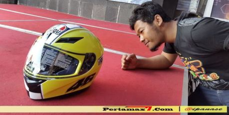 helm agv pertamax7