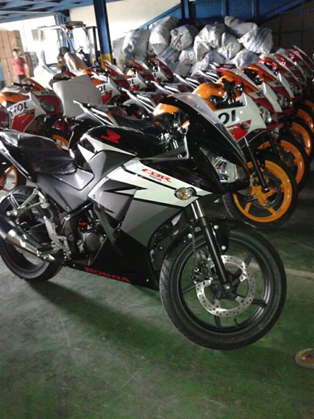 Honda CBR150R Lokal Indonesia 20152