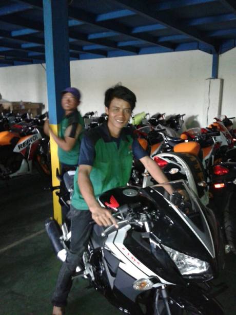 Honda CBR150R Lokal Indonesia 20153