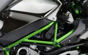 Kawasaki Ninja H2R Supercharged 300 HP 2015&nbsp;4