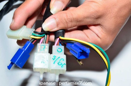 mematikan AHO Yamaha R15 dengan saklar Old Vixion 17