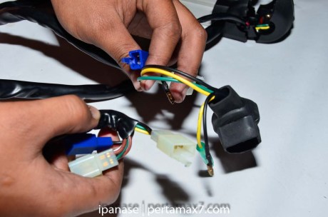 mematikan AHO Yamaha R15 dengan saklar Old Vixion 19