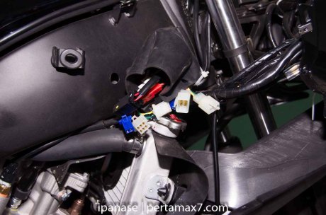 mematikan AHO Yamaha R15 dengan saklar Old Vixion 3