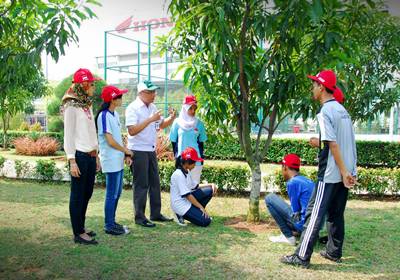 Peringati Hari Ozon, AHM Edukasi Siswa Sekolah Satu Hati 2