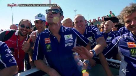 pesta kemenangan valentino rossi di Motogp Misano 2014 pertamax7 3