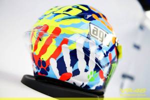 Rossi new AGV Helmet on misano 2014&nbsp;8