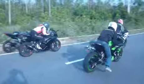 adu drag test yamaha R25 vs Kawasaki Ninja 250 semua knalpot racing