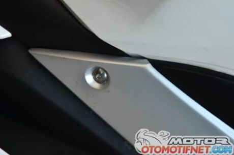 deltabox-Yamaha-YZF-R252