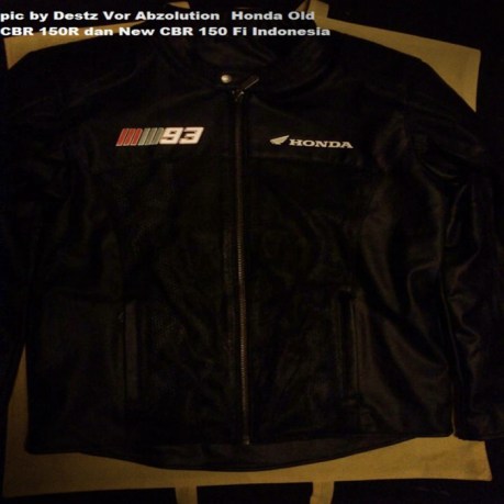 hadiah jaket Honda all new CBR150R lokal