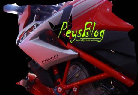 hodna CB150R tralis warna merah