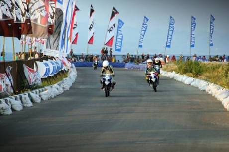 Kualifikasi Seri 8 Yamaha Cup Race di area Pantai Donggala Sulawesi Tengah (2)