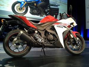 launch yamaha R3