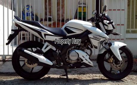 Modifikasi yamaha Old Viixion ala Hary 12