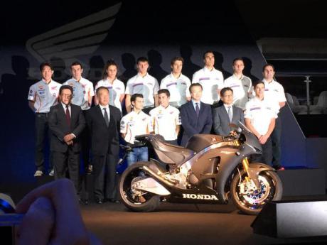 05-rc213v-street-legal-2015