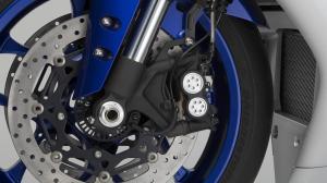 2015-Yamaha-YZF-R1-EU-Race-Blu-Detail-008