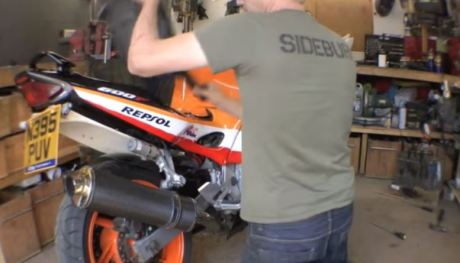 bajaj 3 roda pakai mesin cbr600 wheelie 4