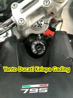 Ducati Monster mau dimaling pakai Kunci T