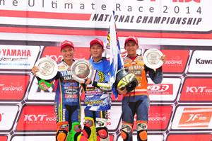 Fitriansyah Kete double winner Indoprix 2014 di atas podium