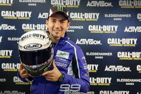 HJC Lorenzo Call Of Duty valencia 2014 1