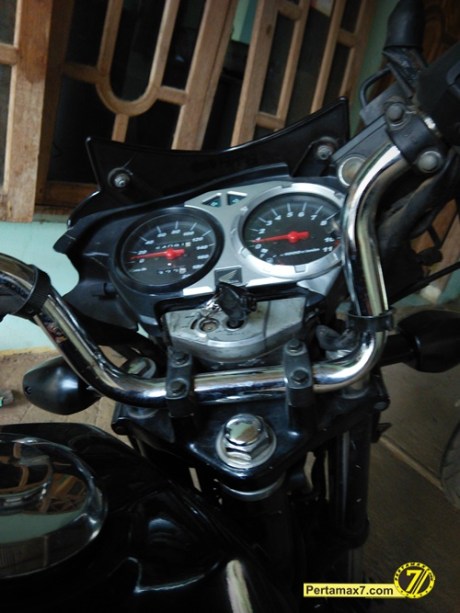 Pasang Stang tiger di Honda Megapro pertamax7 3