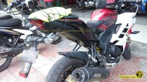 Yamaha Vixion Berjubah R15 pakai buntut R25&nbsp;1
