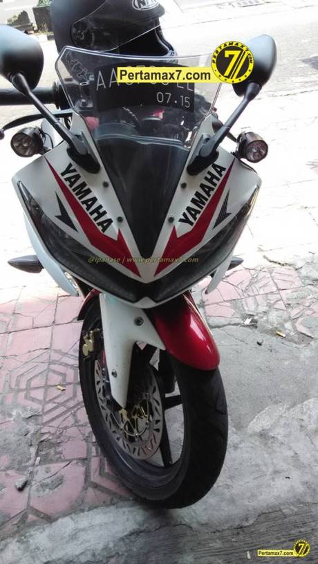 Yamaha Vixion Berjubah R15 pakai buntut R25 4