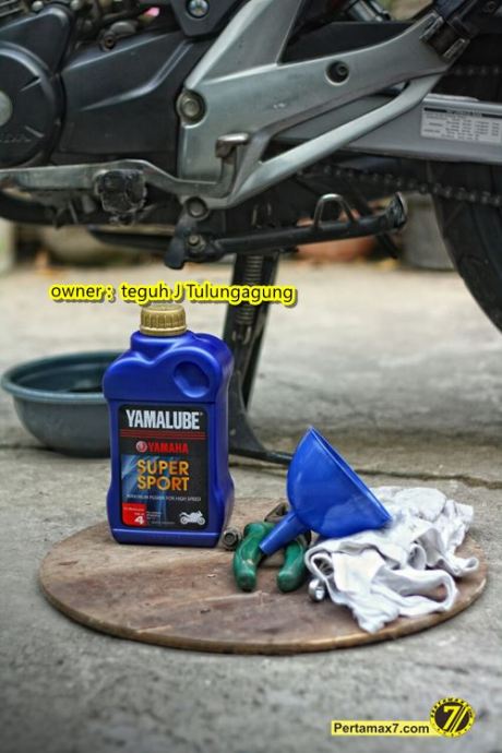 Yamalube Supersport di Honda New Megapro asik 2