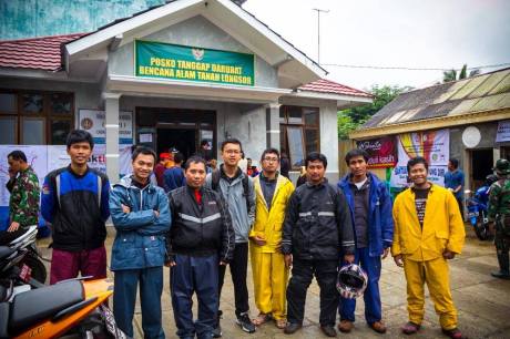 Baksos Blogger Koboys Peduli bencana tanah longsor Banjarnegara 2014 pertamax7.com1