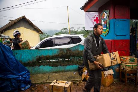 Baksos Blogger Koboys Peduli bencana tanah longsor Banjarnegara 2014 pertamax7.com25