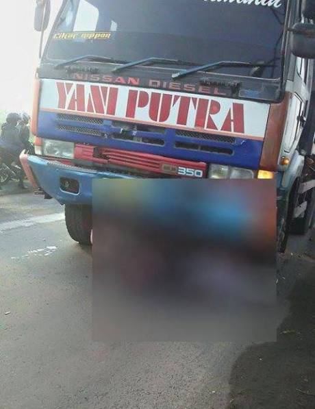 Dilindas Dump Truk, 2 Pengendara Sepeda Motor Meninggal Dunia