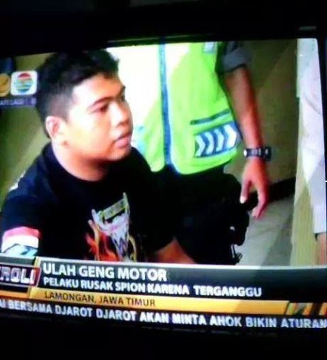 genk motor yamaha byson pecahkan spion di jombang 1